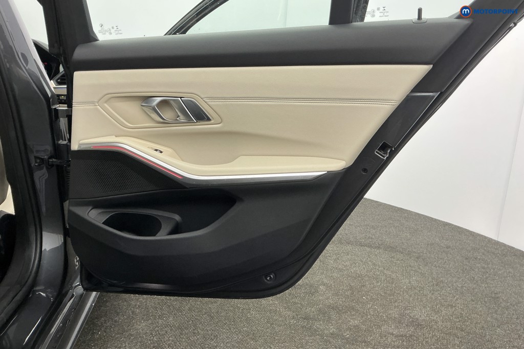 Used BMW 3 Series for sale - 78015540: Photo 40