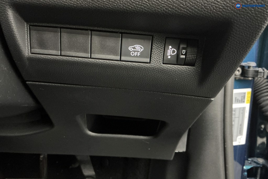 Used Peugeot 2008 2025 for sale - 78109734: Photo 34