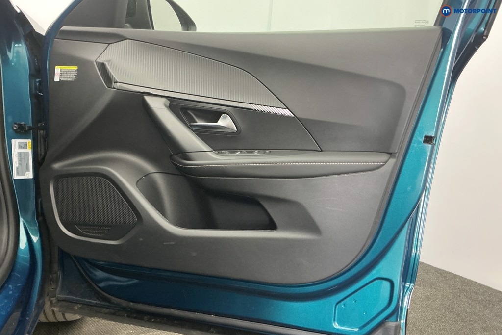 Used Peugeot 2008 2025 for sale - 78109734: Photo 35