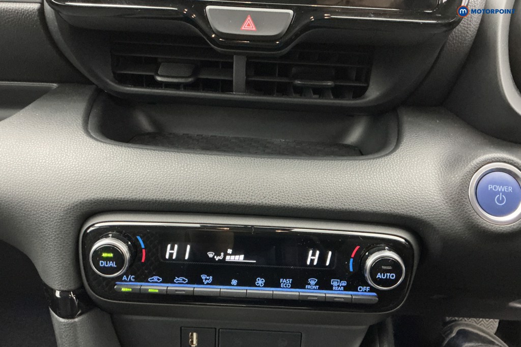 Used Mazda Mazda2 HYBRID 2023 for sale - 76961103: Photo 28