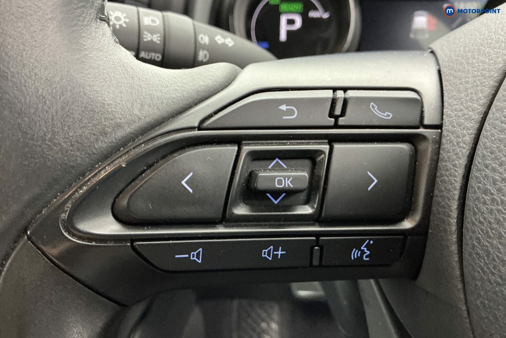 Used Mazda Mazda2 HYBRID 2023 for sale - 76961103: Photo 30