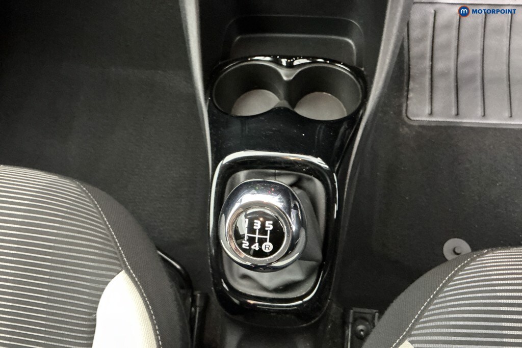 Used Peugeot 108 2017 for sale - 78089430: Photo 24