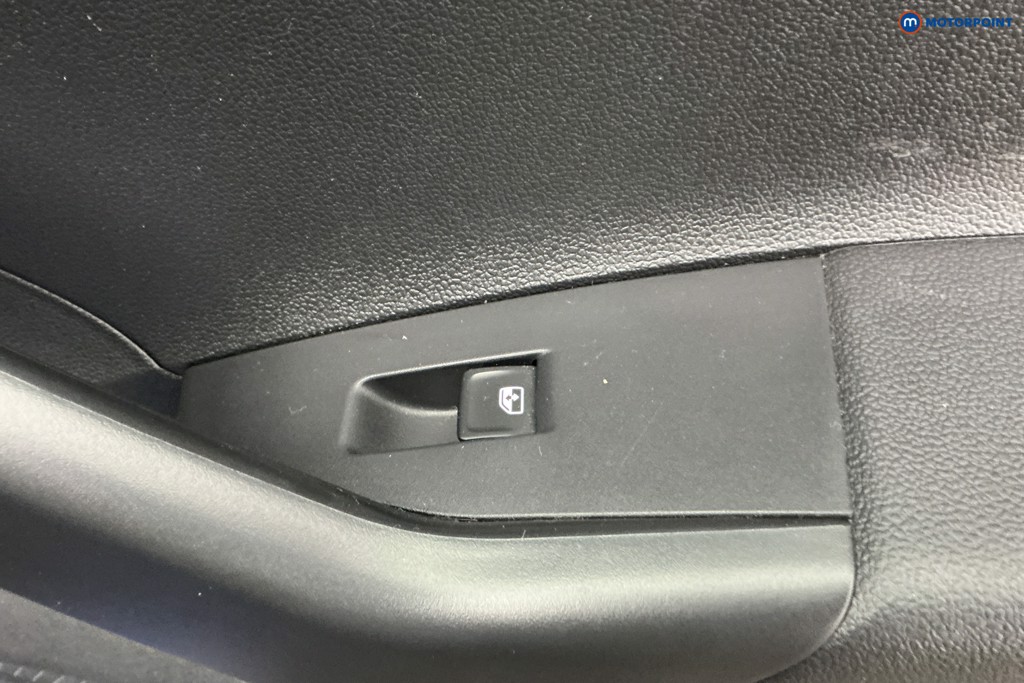 Used Volkswagen Taigo 2024 for sale - 77079634: Photo 37