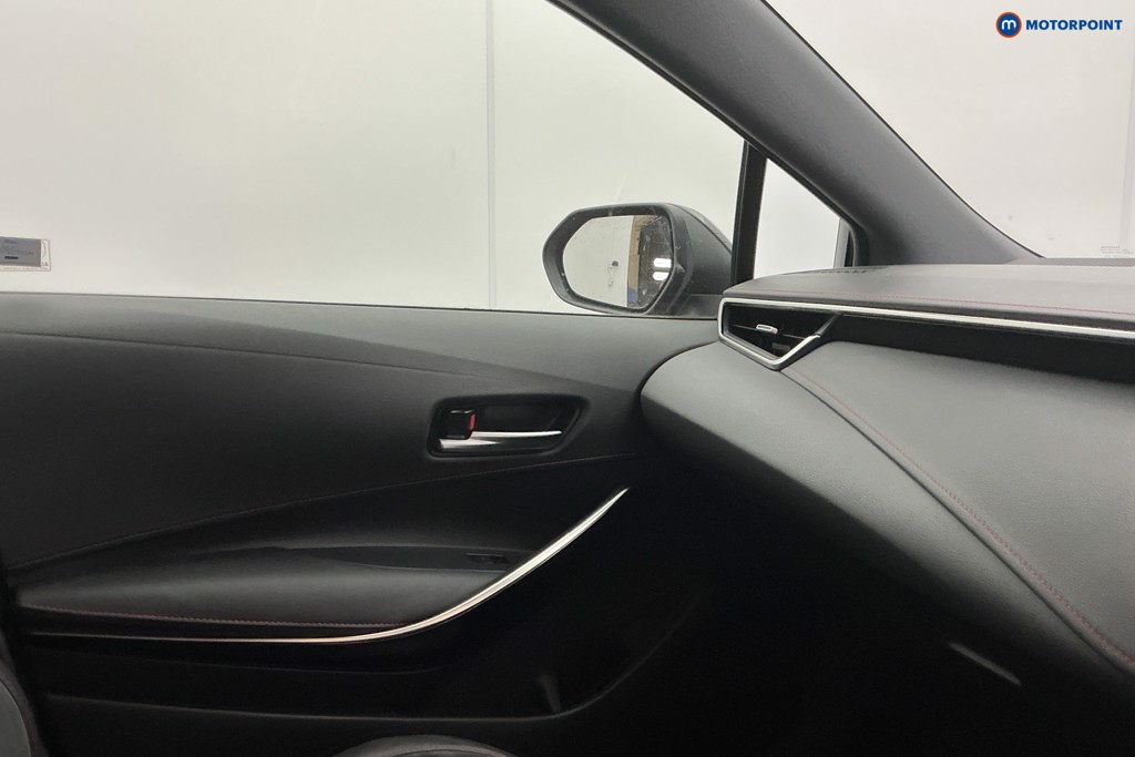 Used Toyota Corolla 2019 for sale - 77981362: Photo 32