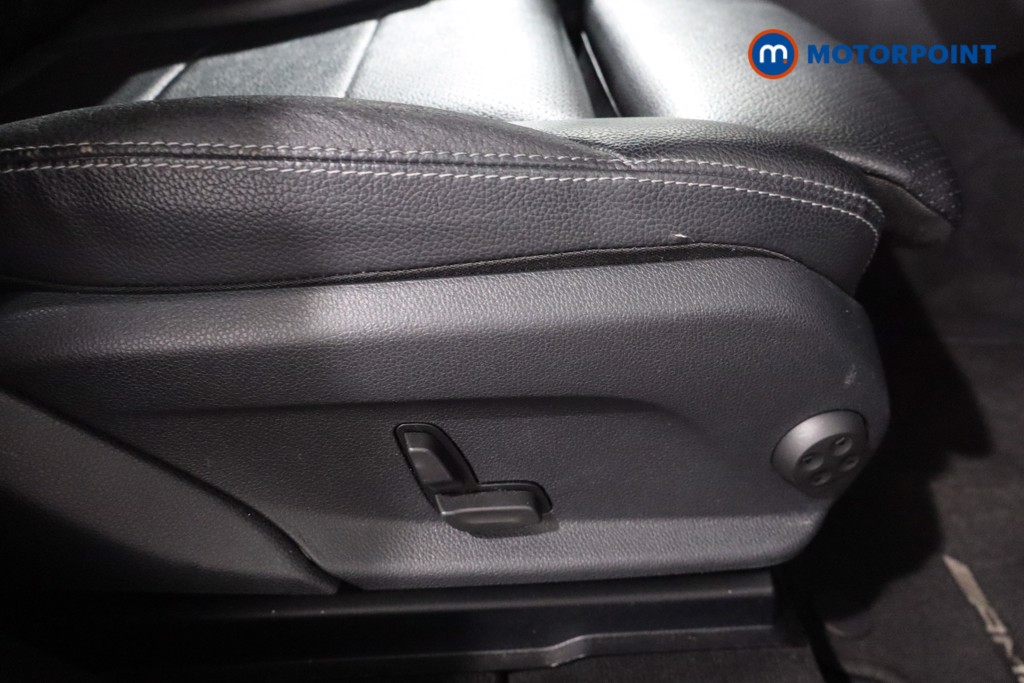 Used Mercedes-Benz GLC 2018 for sale - 77033955: Photo 32