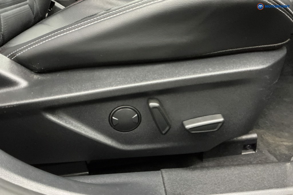 Used Ford Focus 2023 for sale - 77262400: Photo 32