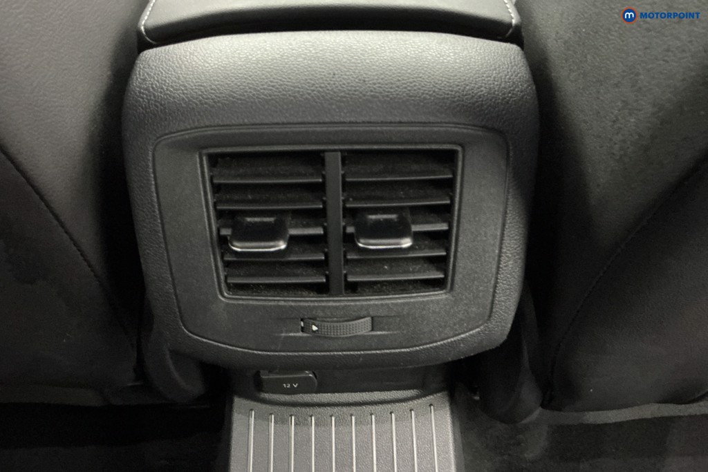 Used Volkswagen T-Roc 2021 for sale - 76685178: Photo 18