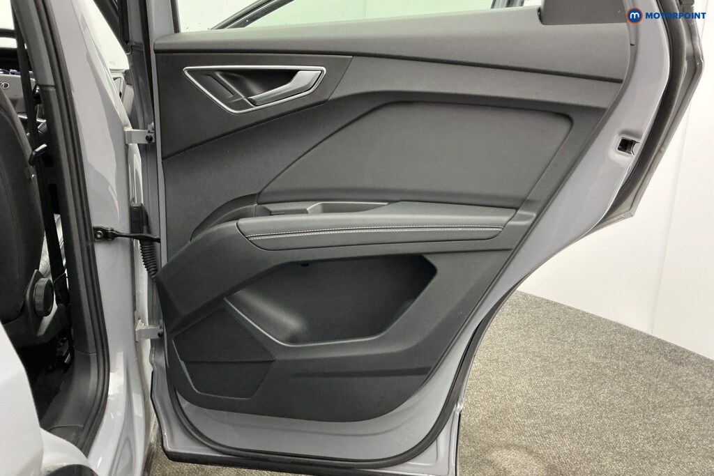 Used Audi Q4 e-tron 2024 for sale - 78223641: Photo 38