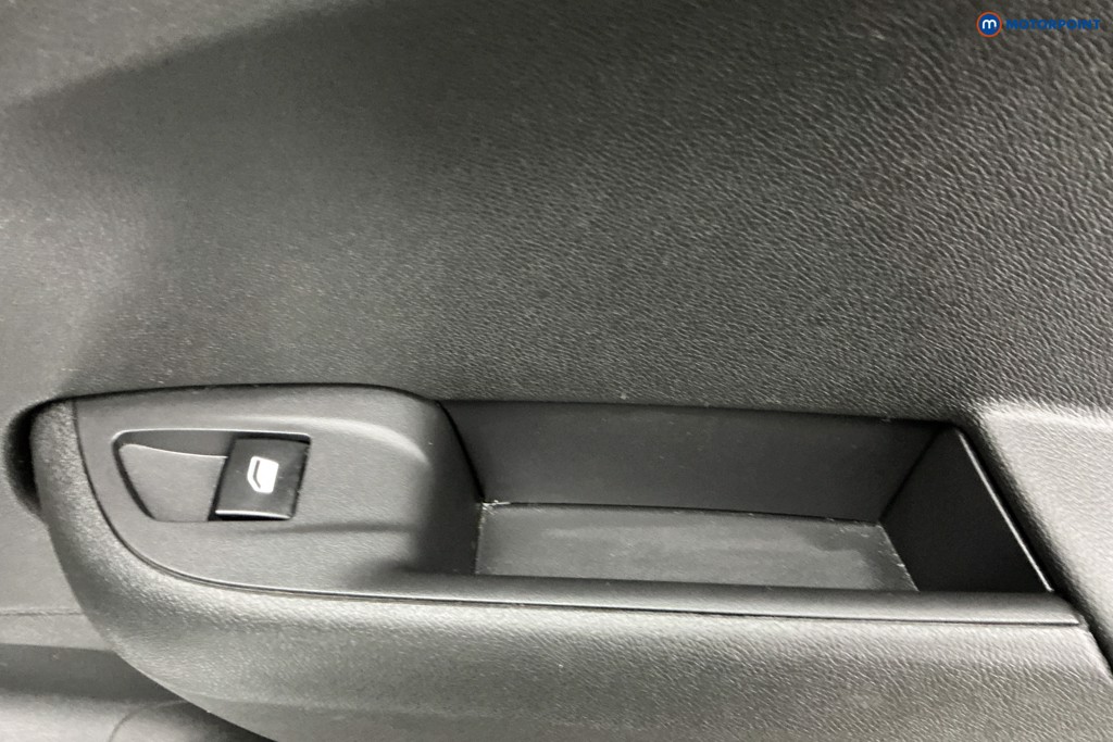 Used Vauxhall Crossland 2023 for sale - 77168272: Photo 41