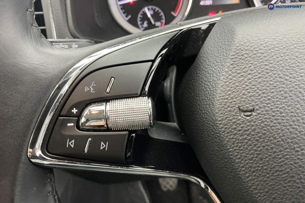 Used Skoda Karoq 2021 for sale - 77747274: Photo 31