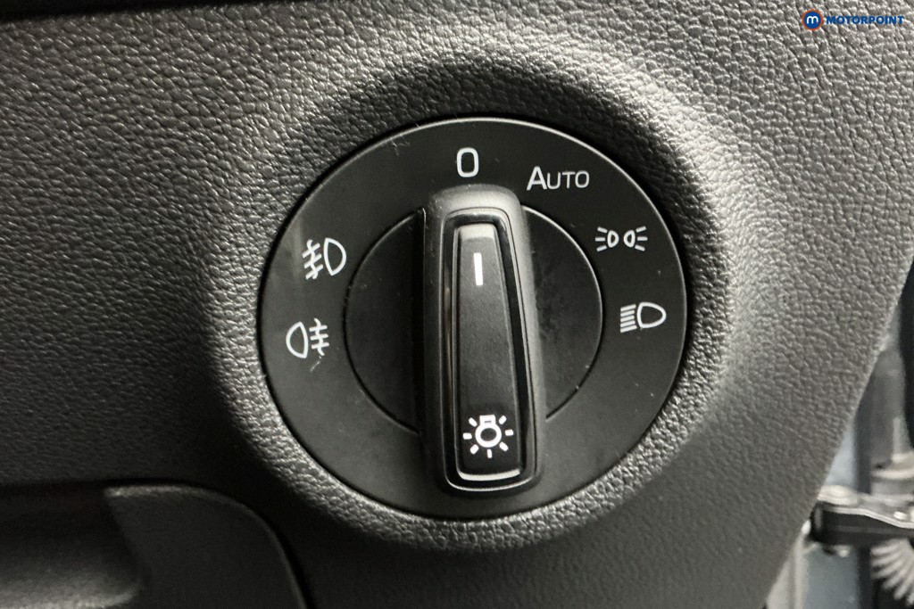 Used Skoda Karoq 2021 for sale - 77747274: Photo 33