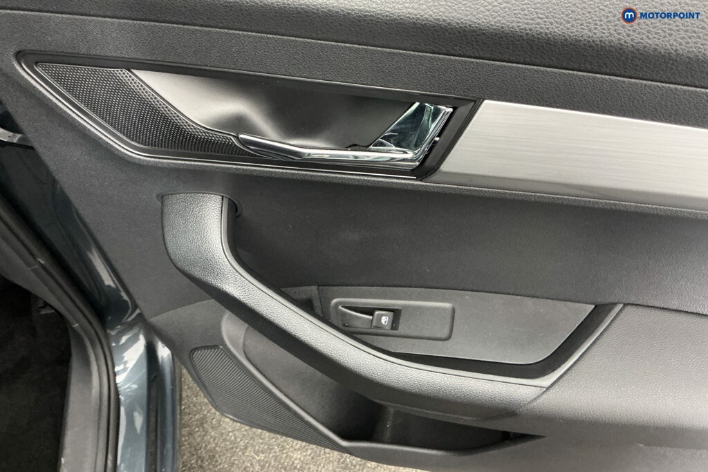 Used Skoda Karoq 2021 for sale - 77747274: Photo 37