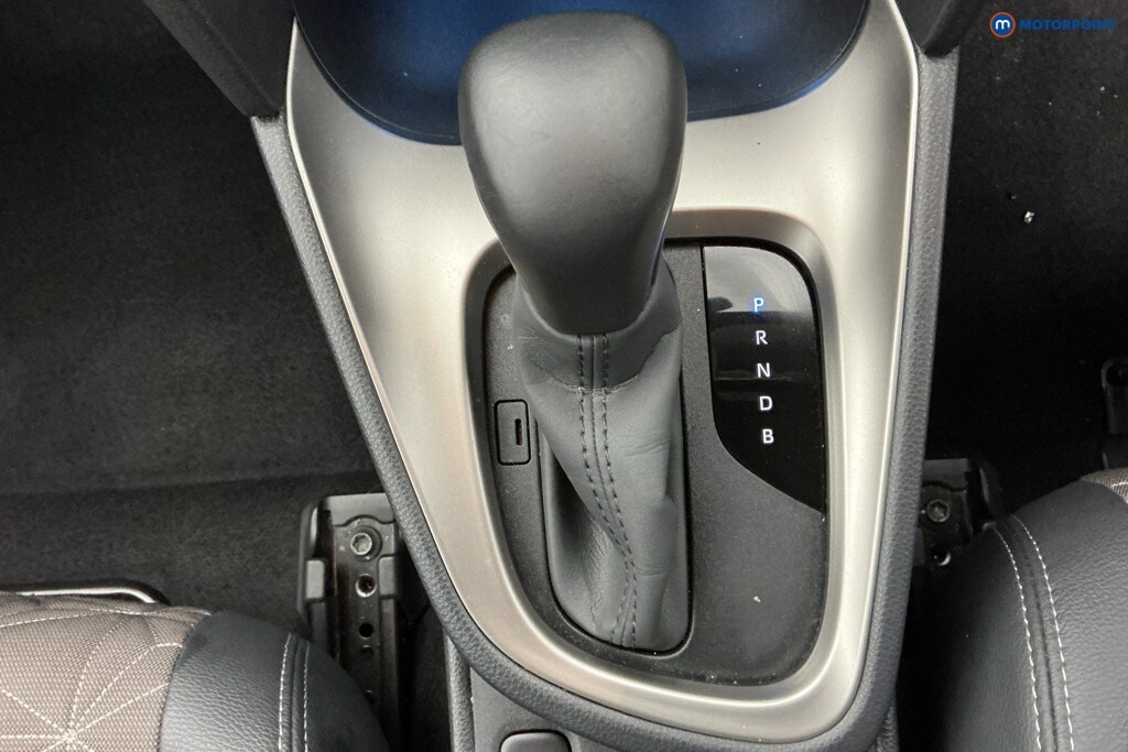 Used Toyota Yaris Cross 2023 for sale - 77476993: Photo 25