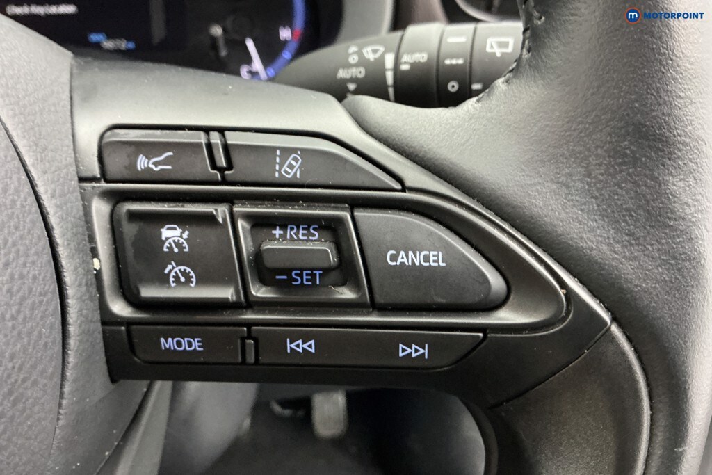 Used Toyota Yaris Cross 2023 for sale - 77476993: Photo 31