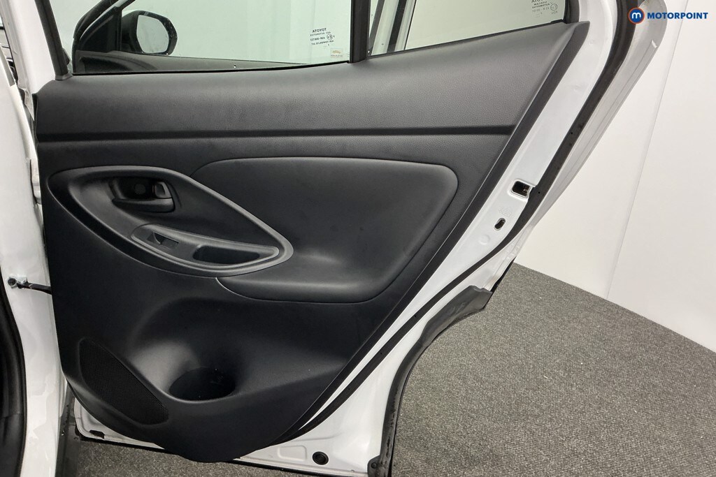 Used Toyota Yaris Cross 2023 for sale - 77476993: Photo 37