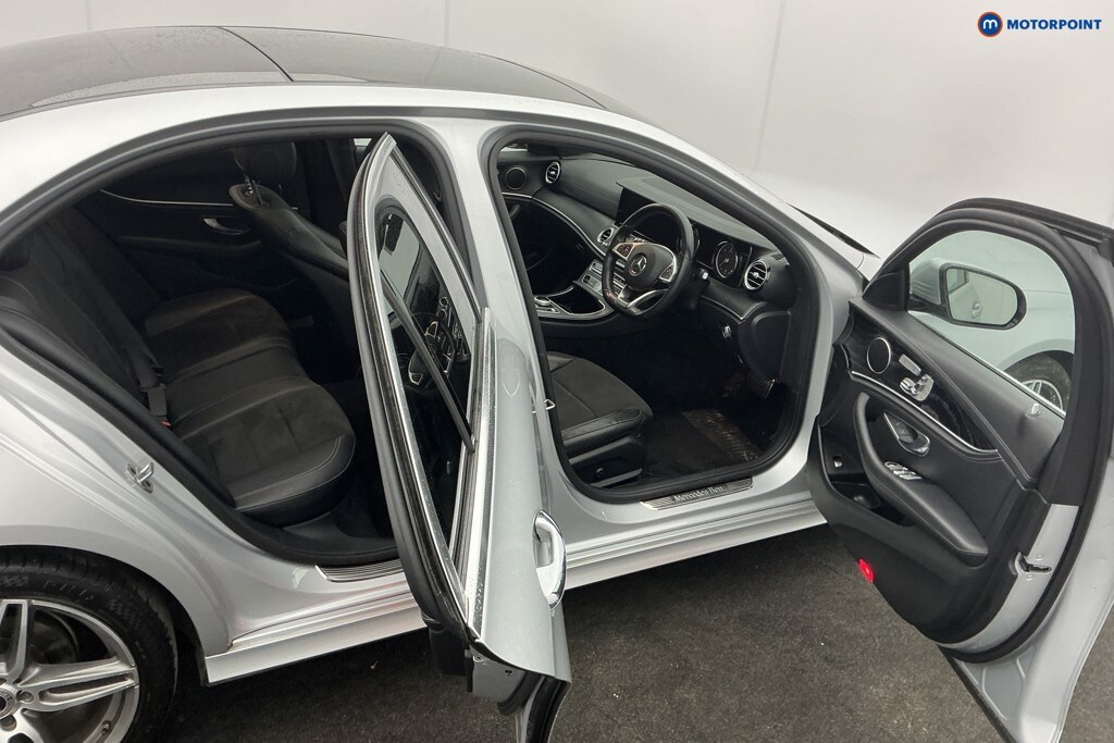 Used Mercedes-Benz E Class for sale - 77914199: Photo 14