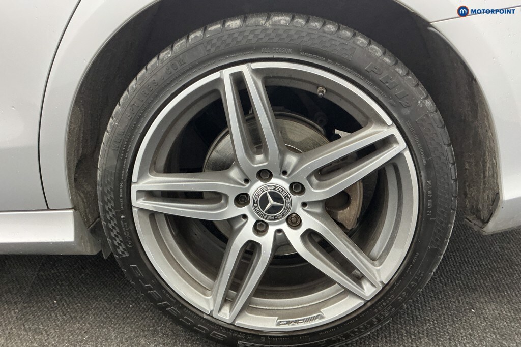 Used Mercedes-Benz E Class for sale - 77914199: Photo 45