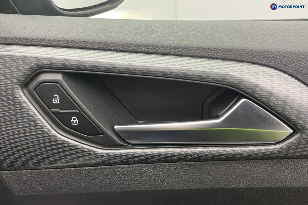 Used Volkswagen T-Cross 2023 for sale - 77570808: Photo 39