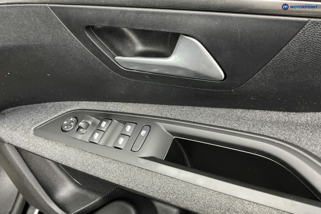 Used Peugeot 5008 2022 for sale - 76682002: Photo 36