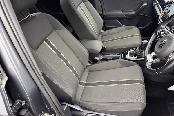 Used Volkswagen T-Roc 2021 for sale - 76196869: Photo 13