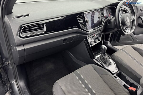 Used Volkswagen T-Roc 2021 for sale - 76196869: Photo 16