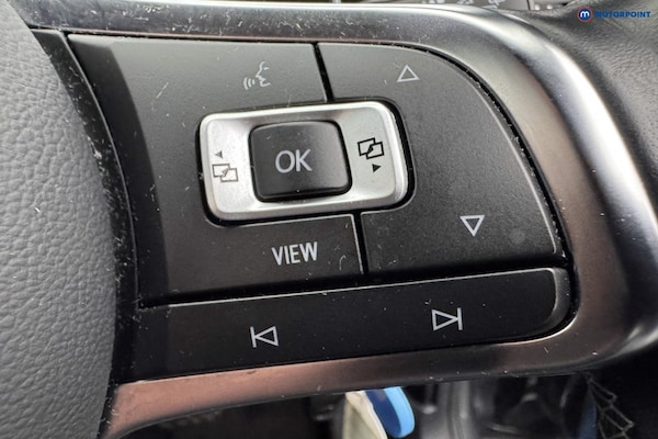Used Volkswagen T-Roc 2021 for sale - 76196869: Photo 28