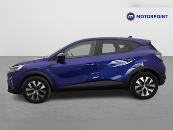 Used Renault Captur 2025 for sale - 79021753: Photo