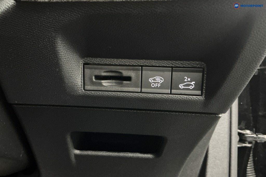 Used Peugeot 5008 2025 for sale - 77641614: Photo 35