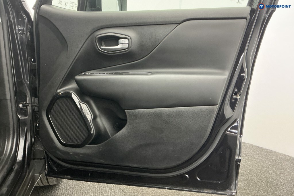 Used Jeep Renegade 2020 for sale - 77888940: Photo 35