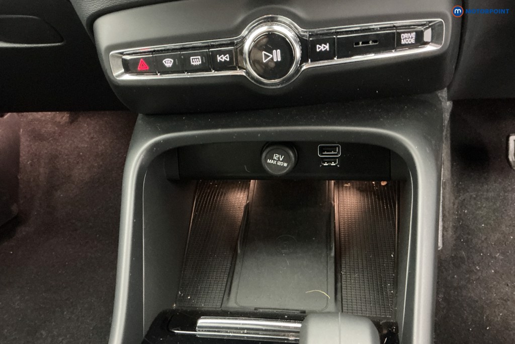 Used Volvo XC40 2022 for sale - 77361576: Photo 30