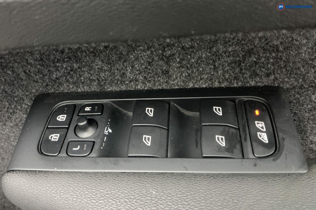 Used Volvo XC40 2022 for sale - 77361576: Photo 38