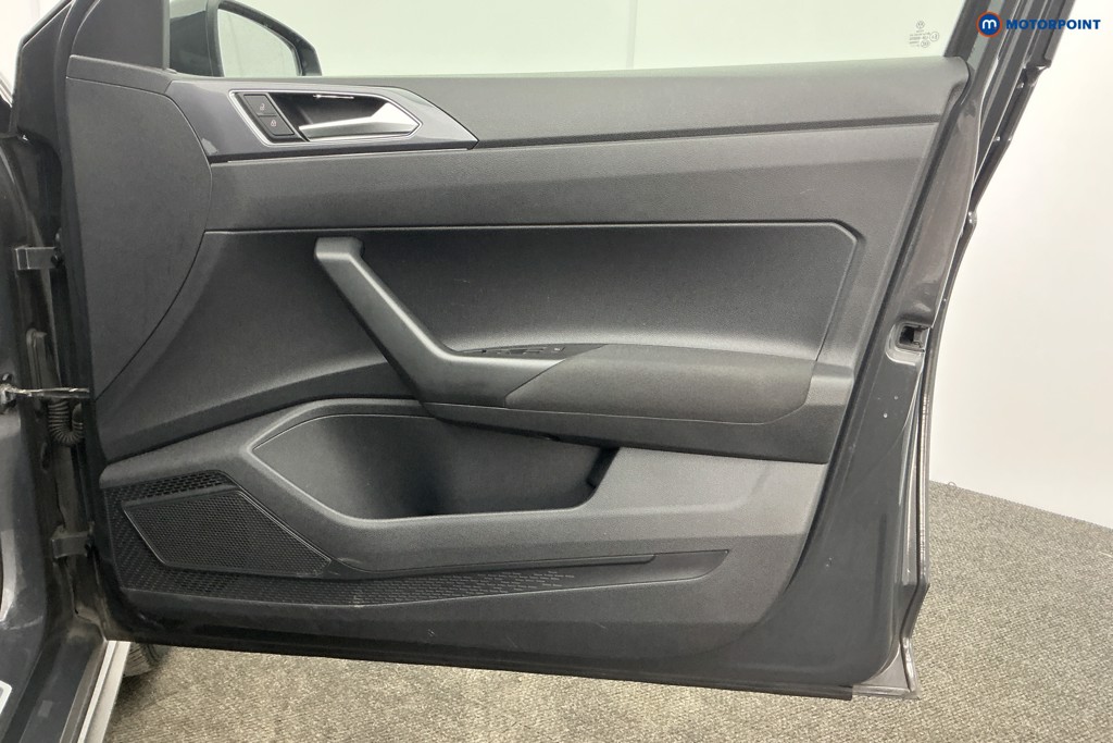 Used Volkswagen Polo 2021 for sale - 77763804: Photo 32