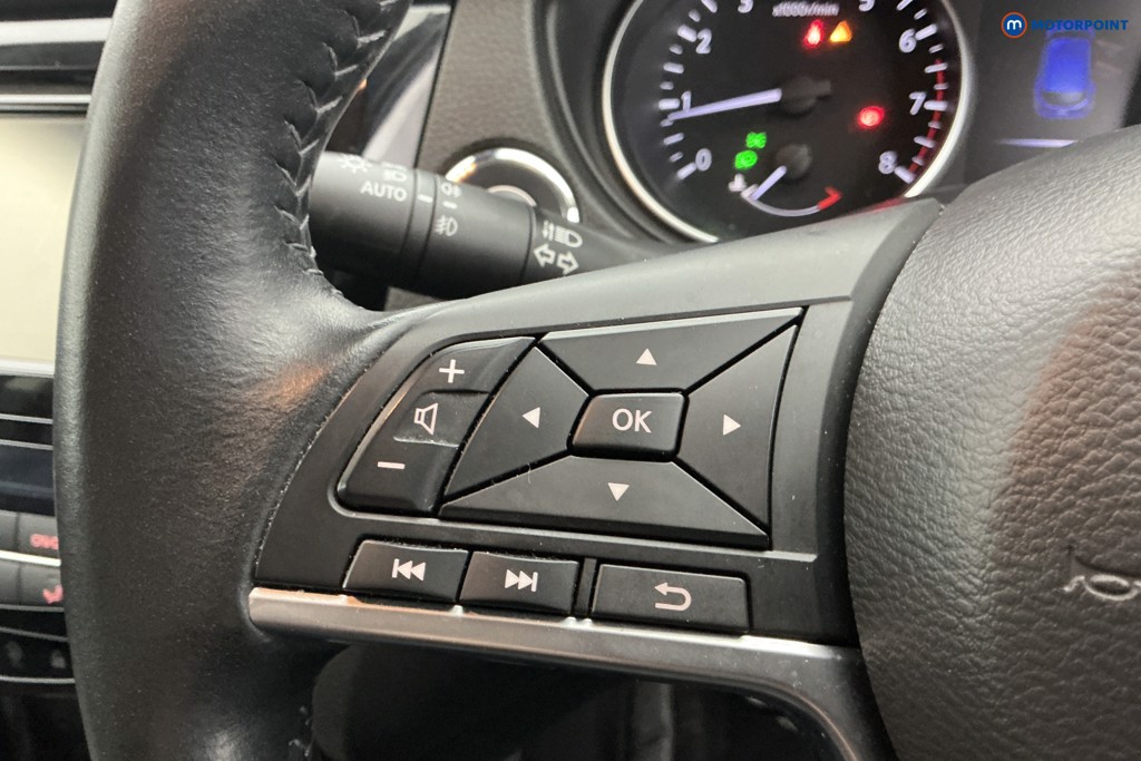 Used Nissan Qashqai 2018 for sale - 78028825: Photo 33