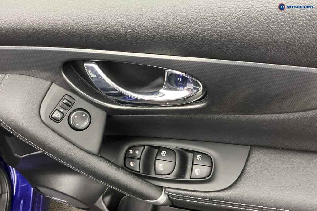 Used Nissan Qashqai 2018 for sale - 78028825: Photo 38