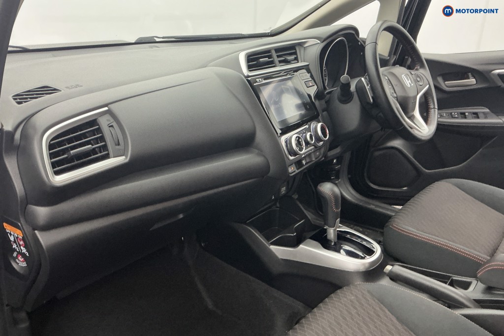 Used Honda Jazz 2019 for sale - 77297611: Photo 17