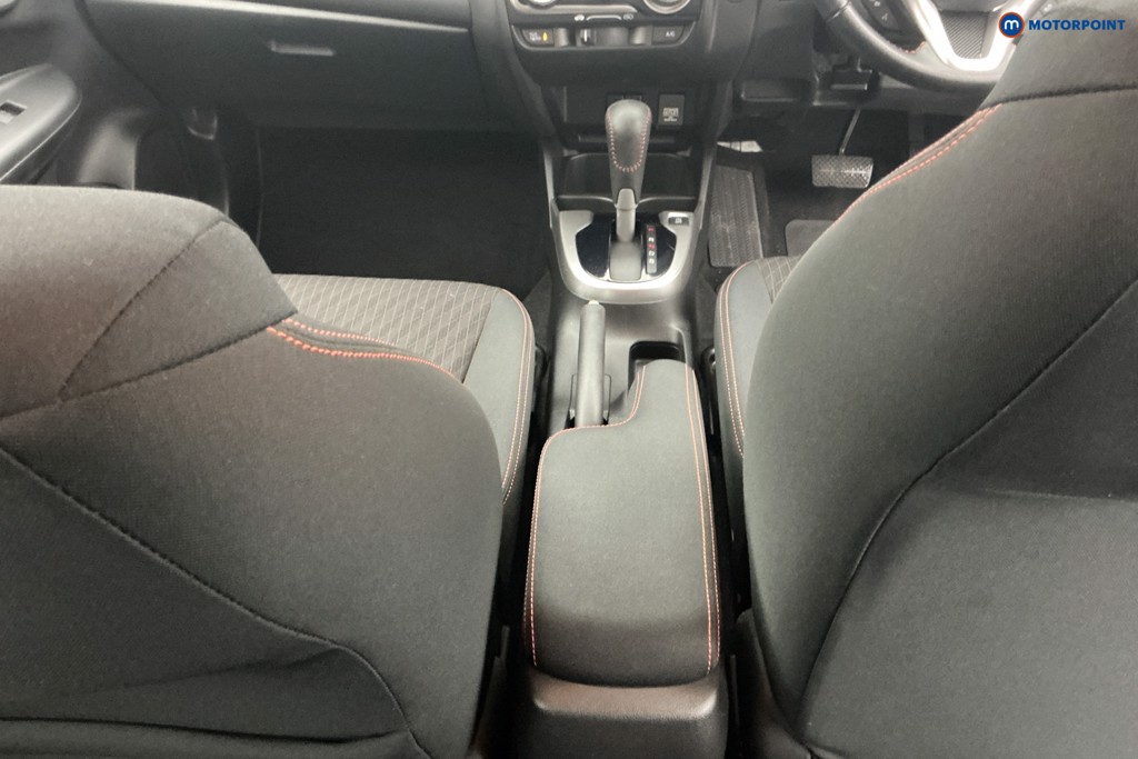Used Honda Jazz 2019 for sale - 77297611: Photo 19