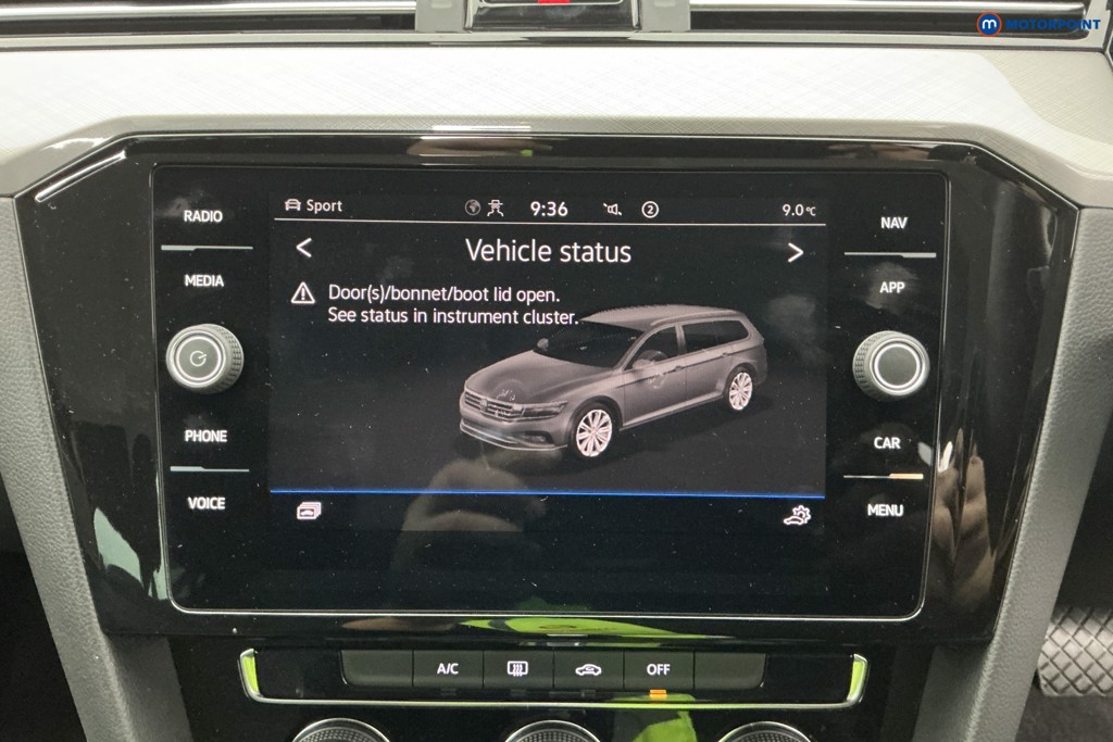 Used Volkswagen Passat 2022 for sale - 77077600: Photo 10