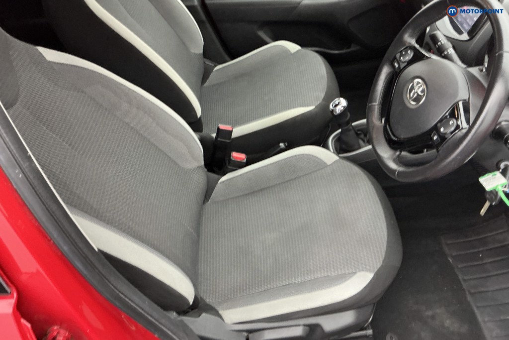 Used Toyota AYGO 2021 for sale - 76278757: Photo 13