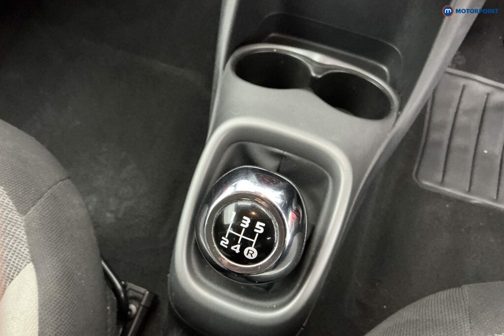 Used Toyota AYGO 2021 for sale - 76278757: Photo 21