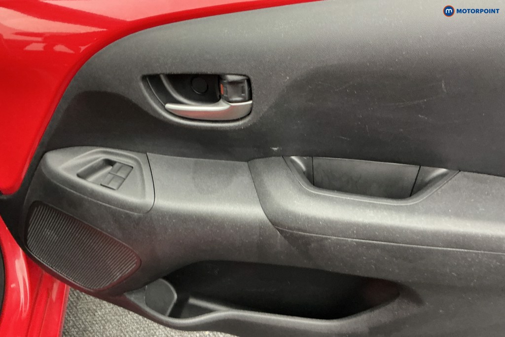Used Toyota AYGO 2021 for sale - 76278757: Photo 28