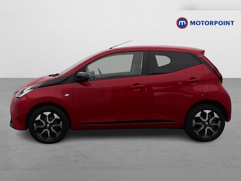 Used Toyota AYGO 2021 for sale - 76278757: Photo