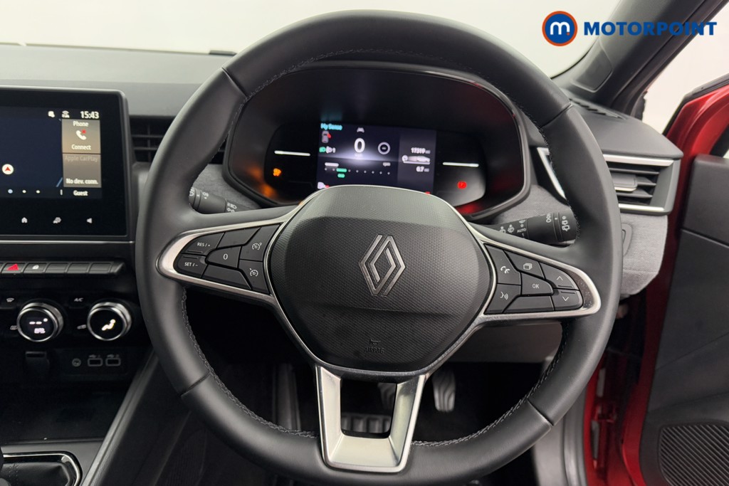 Used Renault Clio 2024 for sale - 77897375: Photo 11