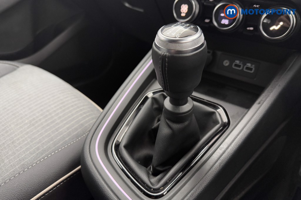 Used Renault Clio 2024 for sale - 77897375: Photo 21