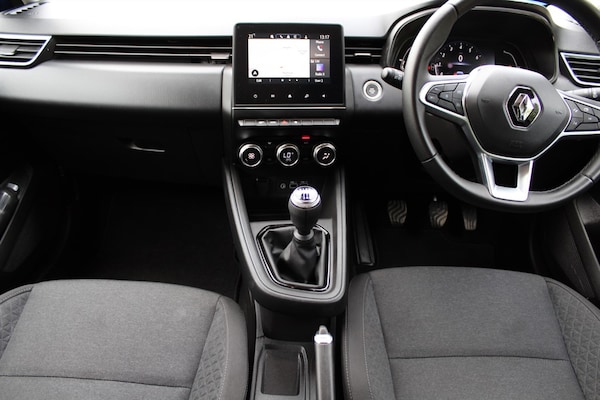 Used Renault Clio 2023 for sale - 75571400: Photo 18