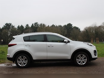 Used Kia Sportage 2017 for sale - 76984387: Photo