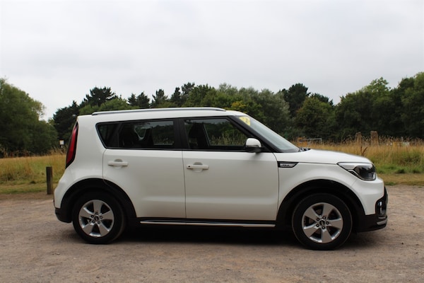 Used Kia Soul 2018 for sale - 75570849: Photo 2