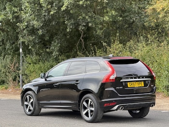 Used Volvo XC60 2017 for sale - 79483304: Photo