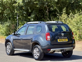 Used Dacia Duster 2016 for sale - 79399279: Photo
