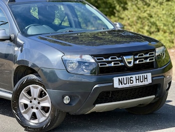 Used Dacia Duster 2016 for sale - 79399279: Photo