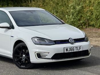 Used Volkswagen Golf 2016 for sale - 79819723: Photo
